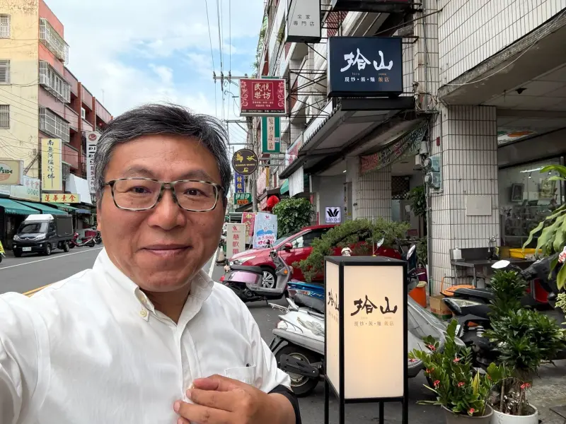 否認鬧場！獨派開車闖造勢晚會遭警方攔下　怒喊江啟臣違法耍特權