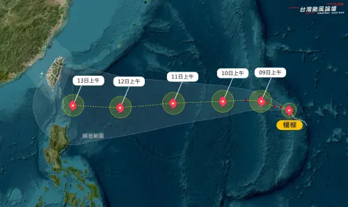 ▲楊柳颱風原本路徑預計是要從巴士海峽通過。（圖/台灣颱風論壇）