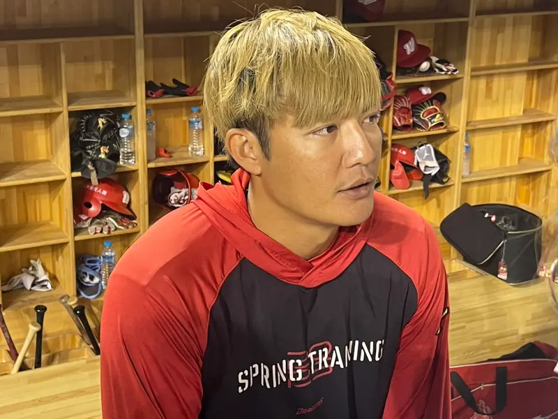 ▲在鄧愷威今日奪勝之前，上一位在大聯盟拿到勝投的是2019年的王維中，他今日賽前也談到大聯盟生涯，並祝福鄧愷威就此站穩大聯盟。（圖／記者林子翔攝）