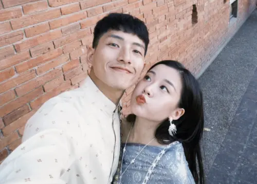 YTR「找蔬食」Hao、Yang結婚了！相愛10年嫁給初戀　他更為愛吃素
