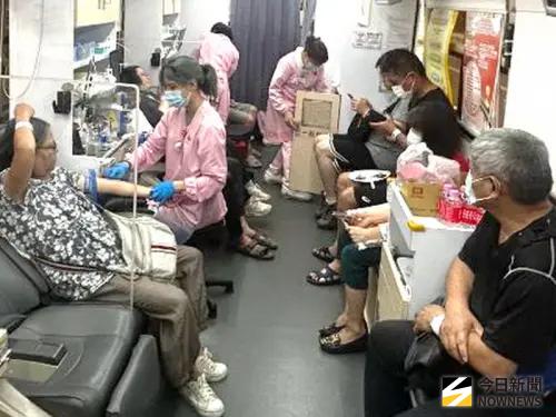 ▲高雄市鳳山區文山地區各里舉辦捐血活動，以紓解血荒。(圖／記者黃守作攝，2025.08.09) 