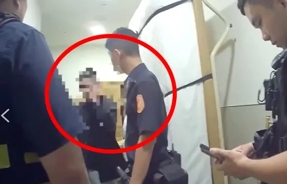 ▲台北大直五星級酒店驚傳軟禁案，張女與3友人拘禁並毆打司機李男，還翻拍私密照威脅，警方最後破門救出李姓男子。(圖／翻攝畫面)