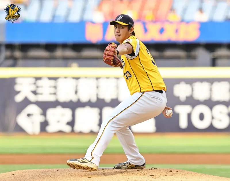 中職／鄭浩均5局無失分！單場3觸身差點惹毛鋒總　兄弟8：0勝悍將