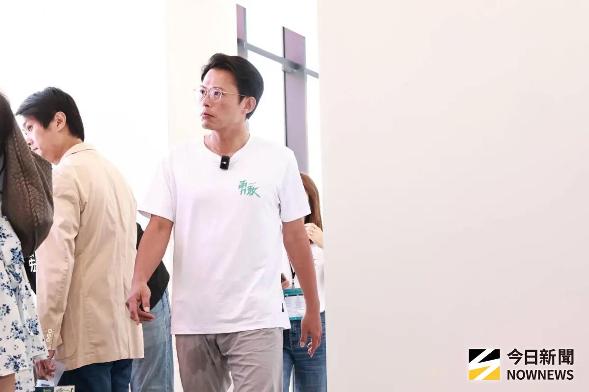 黃國昌劍指新北市長 吳思瑤：要頭疼的是國民黨
