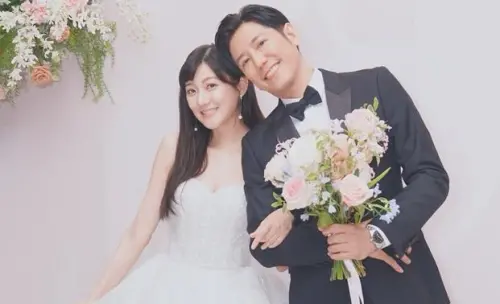 林逸欣因爸腳不方便手作閃亮魔杖！父女牽手進場婚禮　畫面超催淚
