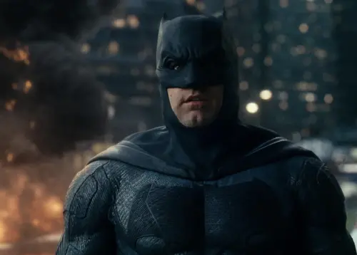 ▲班艾佛列克扮演蝙蝠俠，迴響不算太熱烈，但他也不滿意電影公司後來強行重啟的處理方式。（圖／摘自IMDb）