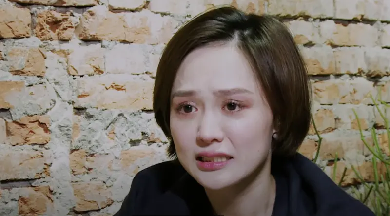 荔枝兒Liz憂鬱症見到人就發抖　淚吐願意住精神病院：不想給負擔