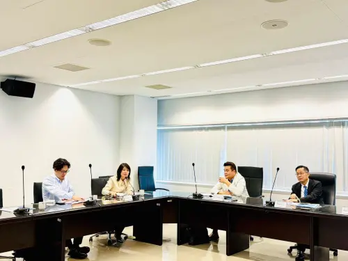 ▲上週包含台中市府經發局、台中港務分公司、Costco好市多台灣土地開發部等，三方高層已在中市府進行會議討論。