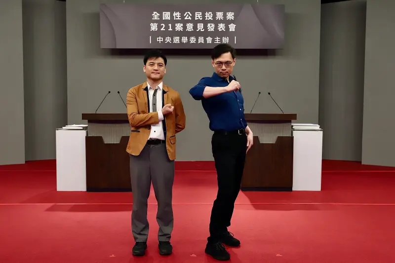「核三公投」黃士修第3度參戰　這回驚吐：反核就是反美舔共