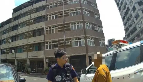 太危險！高雄74歲比丘尼駕車逆向300米　遭警攔停喊「阿密陀佛」
