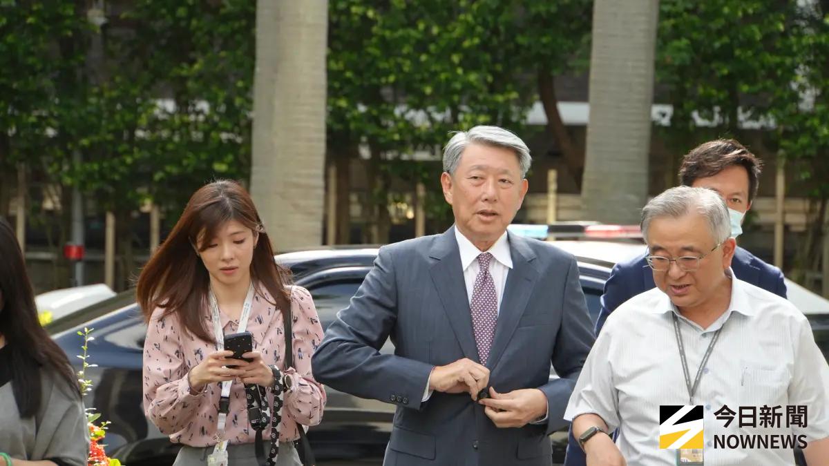 ▲經濟部長郭智輝（中）屢屢失言遭在野黨抨擊。（圖／記者呂炯昌攝，2025.08.12）