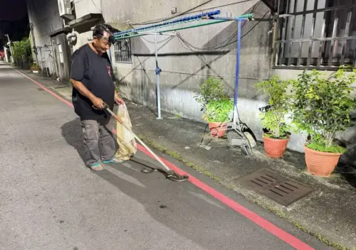 高雄小港眼鏡蛇頻出沒闖民宅！已抓3條、2條漏網　毒蛇長達80公分
