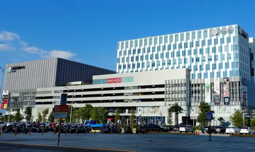 ▲南紡購物中心（圖／取自維基百科，作者：Malcolm Koo）