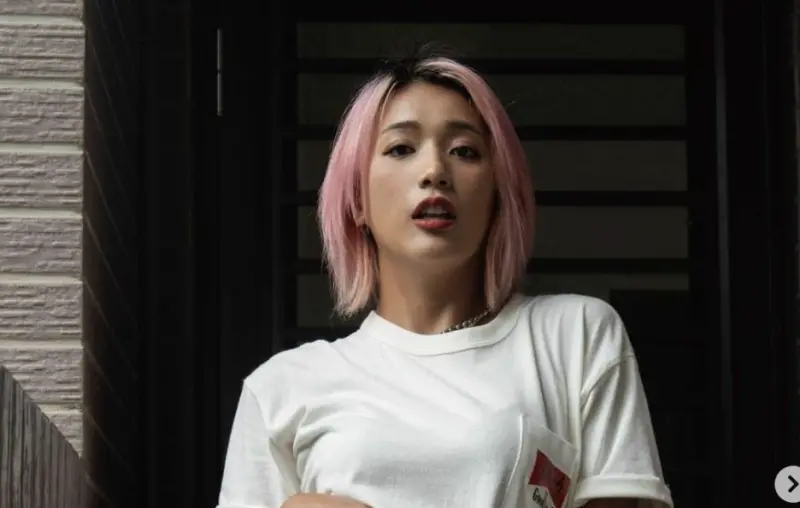 ▲阿布舞（如圖）踢爆林襄當馬傑森小三，感情遭到介入，比喻人生就像一場球賽，做什麼都於事無補。（圖／翻攝自阿布舞IG＠abuueucna0210）