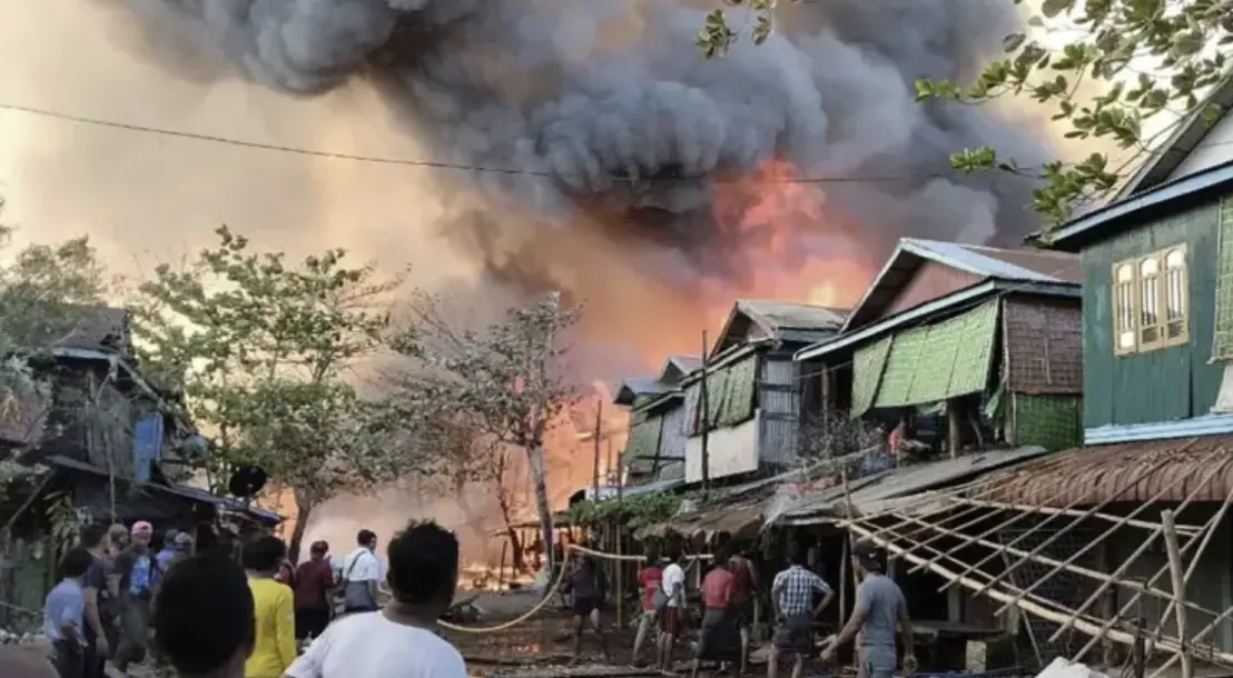 ▲緬甸軍方自2021年2月1日發動軍事政變奪權以來，國內局勢持續動盪。（圖／美聯社／達志影像）