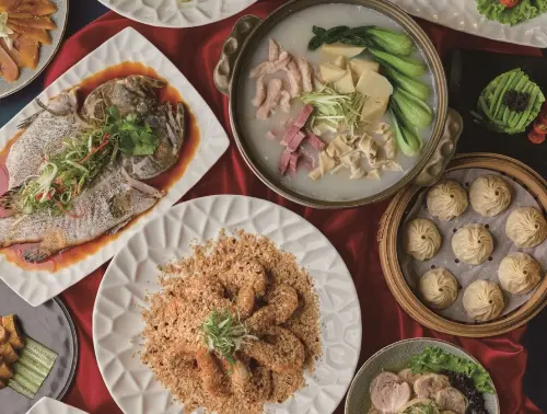 ▲沁園春是台中知名的江浙菜老店，今年掉出必比登榜單。（圖／翻攝沁園春Lalaport臉書）