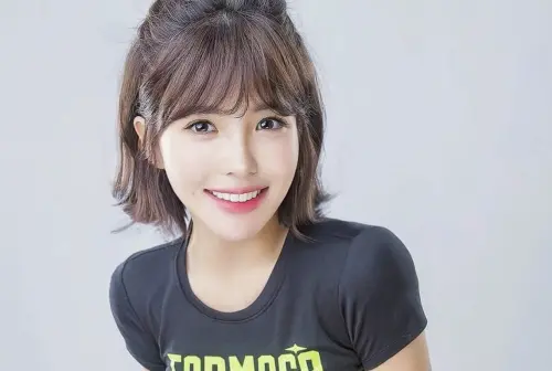 樂天女神壯壯新戀情曝？196cm男緊陪上下班　昔介紹他：多年好友
