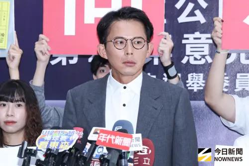 ▲民眾黨主席黃國昌出席核三重啟公投電視說明會，並於會後受訪。（圖／記者朱永強攝，2025,08.13）