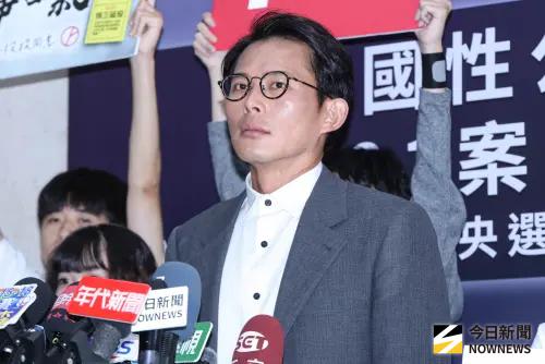 AI產業在台面臨供電不足風險　黃國昌：不用核電才是國安破口
