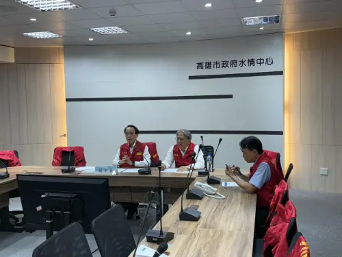 ▲楊柳颱風來襲那瑪夏、桃源、茂林、六龜及甲仙等5區已完成2202人撤離及安置。（圖／高雄市水利局）