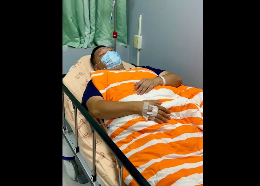 ▲游顥因血尿就醫治療。（圖／翻攝游顥臉書）