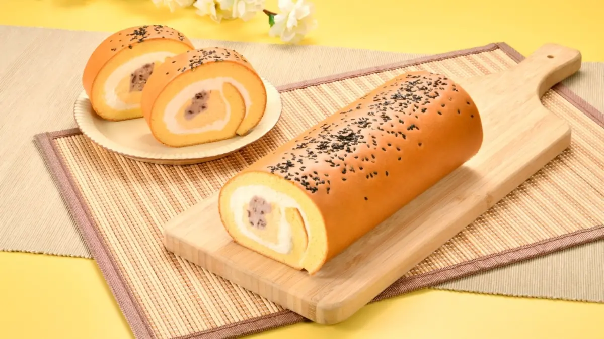 ▲亞尼克中秋以蛋黃酥為靈感，推出兩款期間限定新品。（圖／亞尼克提供）