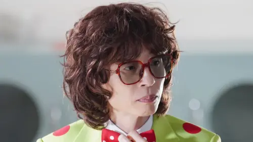 ▲劉在錫最為人津津樂道地，是拿出200億韓元現金，購買首爾市中心的土地。（圖／翻攝自IG@antenna_official）