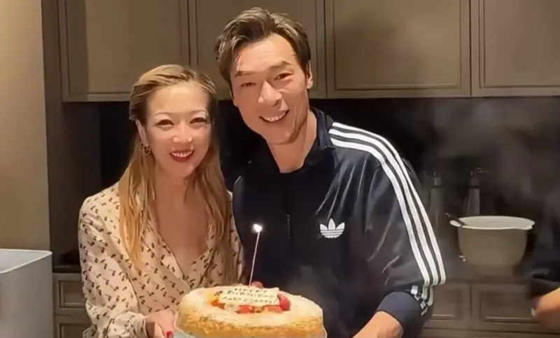 許志安慶生緊貼鄭秀文！挺過外遇風波　結婚12年深情放閃畫面曝光