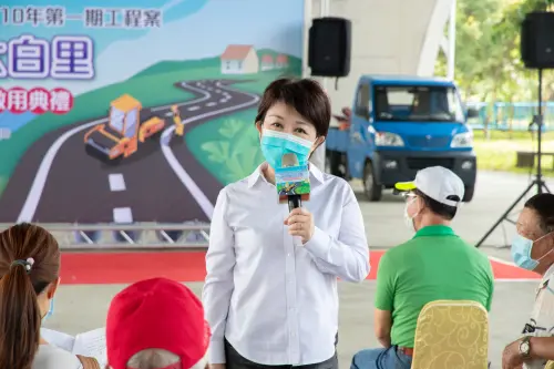 ▲市長盧秀燕表示，將持續盤點尚未供水地區，滾動式規劃延管路線，實踐「有水可用、路更要好走」的目標。（圖／經發局提供）