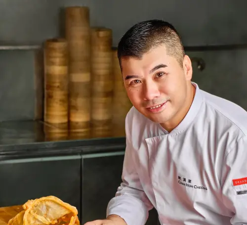 ▲香港君悅酒店「港灣壹號 One Harbour Road」的中菜行政總廚陳漢章師傅（章師傅），來到台北君悅酒店客座。（圖／君悅酒店提供）