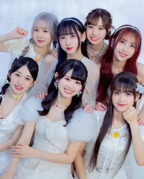 ▲迎接日本國民女團 AKB48 出道二十週年，海外姐妹團 AKB48 Team TP 今年夏天雙喜臨門，推出全中文版本的本家20週年紀念單曲 〈Oh my pumpkin!〉，同時也是團史第十張單曲。（圖／好言娛樂提供）