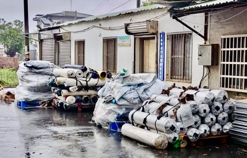 防範楊柳颱風　南市備妥帆布與發電機以利災後迅速復原