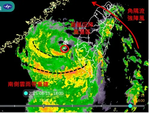 ▲氣象專家吳聖宇提到，台灣北部、東北部，則因為楊柳颱風外圍氣流繞山造成的角隅流強風，「很多觀測站都有看到9-11級的陣風，部分山頭甚至有12級」。（圖／天氣職人-吳聖宇臉書）