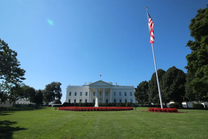 ▲美國再度面臨政府關門危機，若9月30日前美國國會無法就撥款法案取得共識，美國聯邦政府將於10月1日起關閉部分部門。（圖／記者鍾泓良攝影）