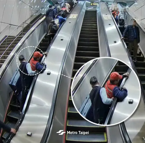 阿公險摔北捷手扶梯！他秒伸手接住　身分曝光被讚「反應像內建」

