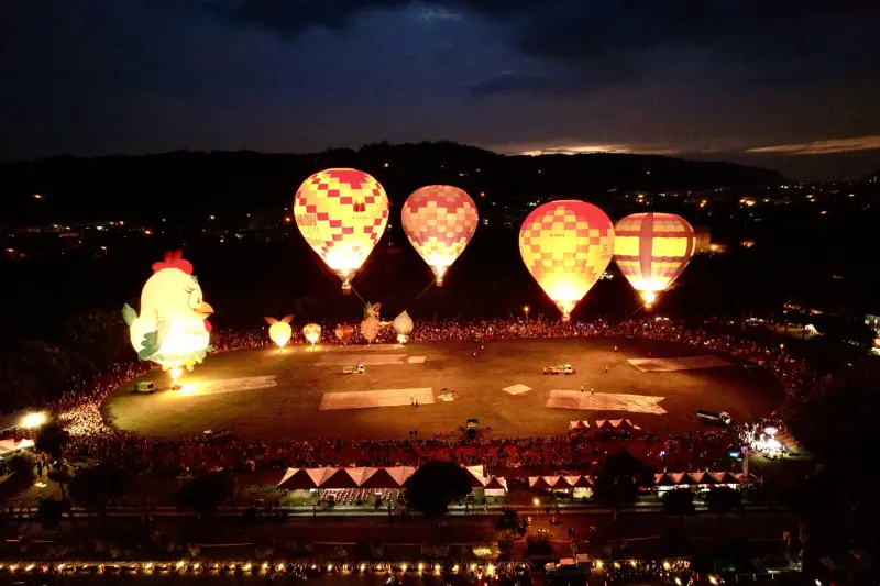 ▲台中石岡熱氣球嘉年華8月29日至31日土牛運動公園熱鬧登場(圖／資料照片)
