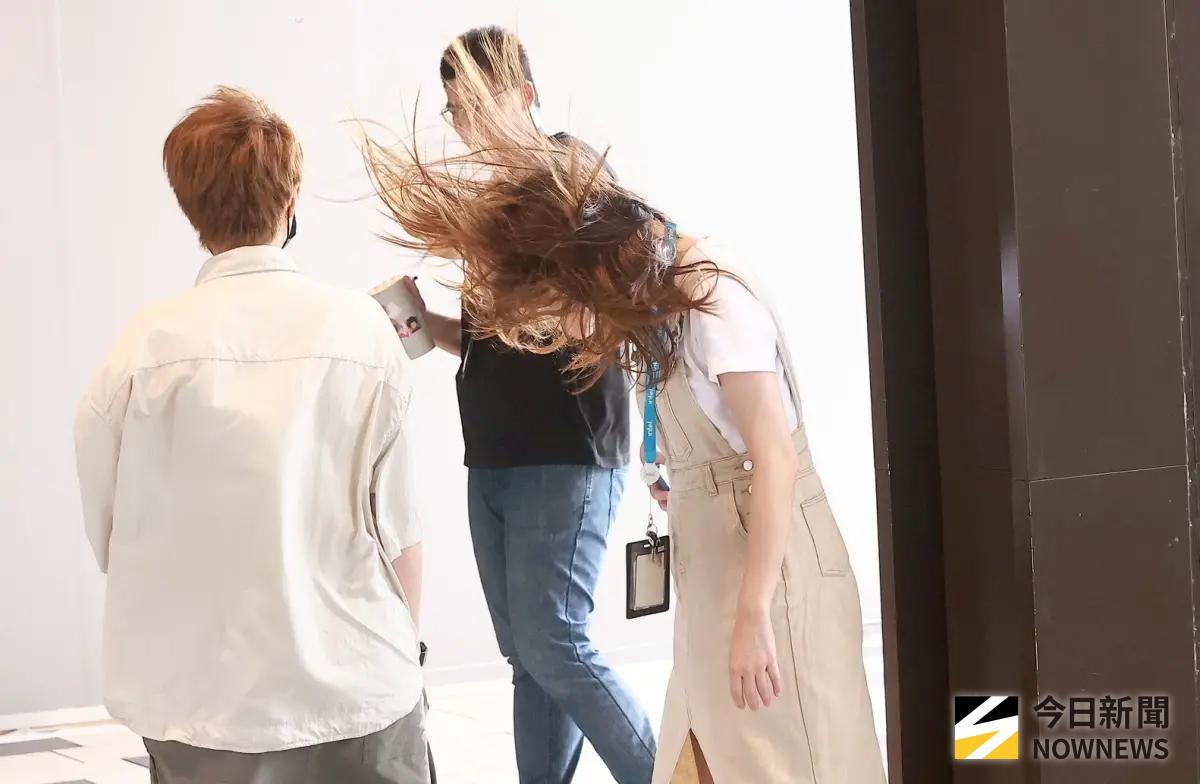 ▲今年第11號颱風楊柳南部穿過台灣，但卻導致大台北地區出現10級強陣風。（圖／NOWNEWS攝影中心）