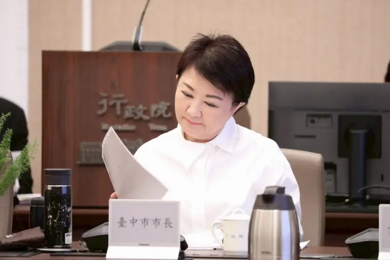 挺盧派不死心？李乾龍重申「盧秀燕是黨內最大公約數」