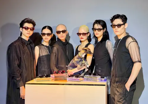 ▲HTC VIVE Eagle智慧眼鏡。（圖／記者周淑萍攝）