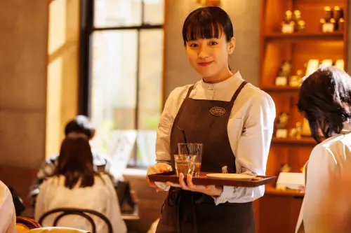 韓孝周搭檔小栗旬拍日劇《浪漫匿名者》　線上看連結、介紹一覽！
