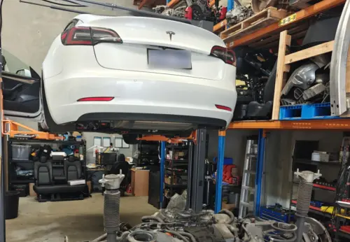 特斯拉4年狂跑40萬公里！車主「沒換過電池」　專家愣：省超多錢
