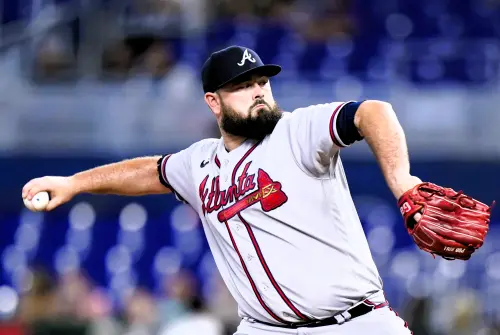 ▲根據《MLBTR》報導，亞特蘭大勇士（Atlanta Braves）已釋出31歲右投手史蒂芬斯（Jackson Stephens），並透露這位具備大聯盟經驗的投手即將前往台灣，與中職球隊簽約，展開生涯新篇章。（圖／美聯社／達志影像）