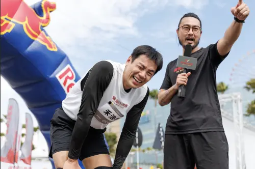 禾浩辰、修杰楷點燃戰火！《最強的身體》正面對決　拚到臉色發白
