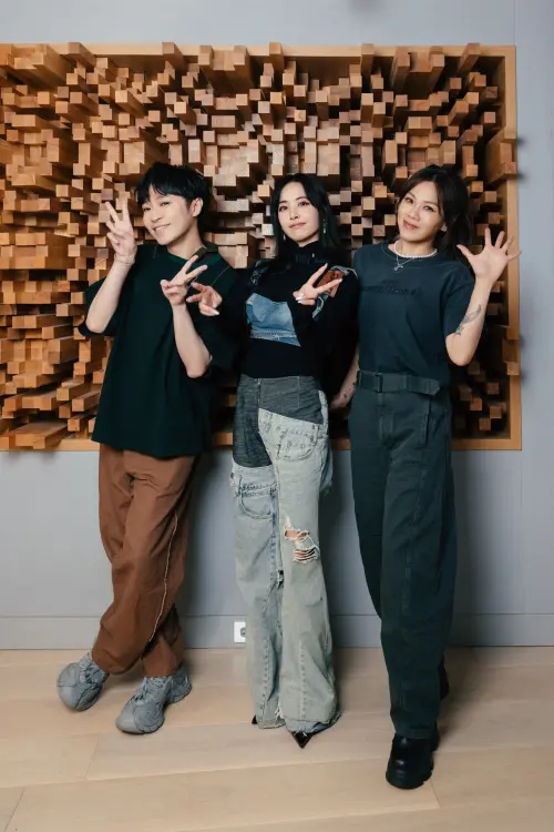 ▲蔡依林（中）邀請好友吳青峰（左）、蔡健雅（右）上Podcast 節目《Pleasure Talks》暢談。（圖／凌時差音樂提供）