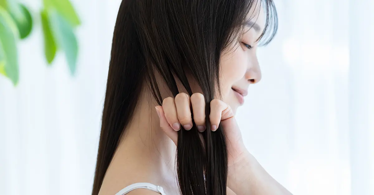 ▲網友分享染後使用MILBON燦漾系列洗髮、護髮產品，髮絲持色且柔順有光澤。（圖／擷取自 MILBON 官方資料）