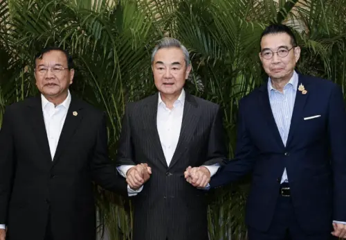 中柬泰外長雲南舉行非正式會談　王毅籲化解邊界爭議重歸於好
