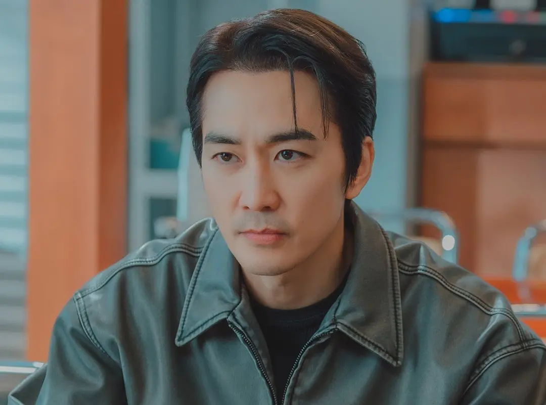 ▲《金子般我的明星》將於8月18日開播，男女主角為嚴正化、宋承憲（如圖），宋承憲放話保證好看度不輸《非常律師禹英禑》。（圖／ENA_official@Channel_ENA）