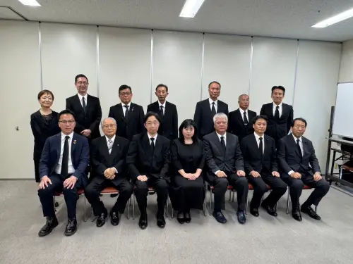 ▲交流會在熊本市民會館舉行，由熊本縣知事木村敬、縣議會議長高野洋介、議員山口裕、藤川隆夫、縣遺族連合會理事長及鳳山紅毛港保安堂主委張吉雄等共同出席。（圖／林智鴻辦公室提供）