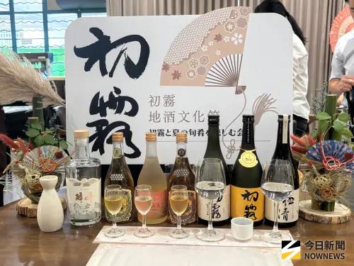 ▲霧峰區農會酒莊創立18年來，出品多款地酒在國際競賽獲獎，其中初霧大呤釀更是亮眼，每年限量生產，往往一開賣就秒殺。（圖／記者金武鳳攝，2025.8.15)