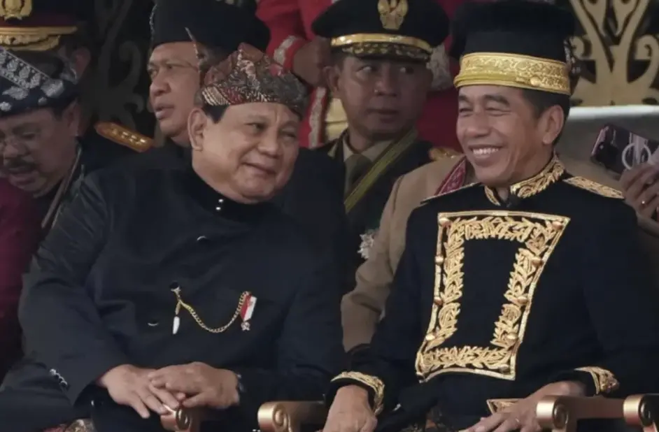 ▲印尼總統普拉伯沃與前總統佐科威關係微妙。（圖／美聯社／達志影像）